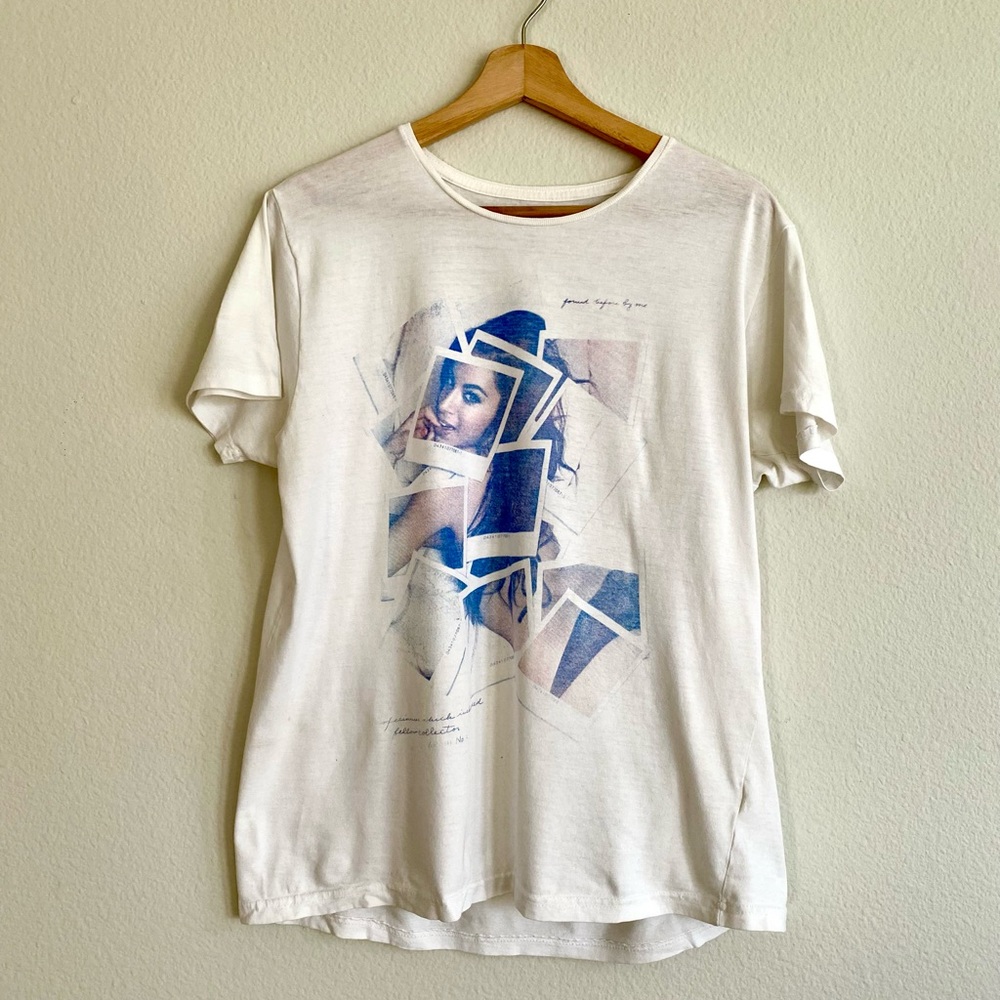 Cotton On White Graphic Tee with Sexy Polaroid Print 100% Cotton